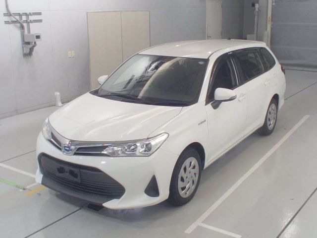 30450 Toyota Corolla fielder NKE165G 2018 г. (CAA Chubu)